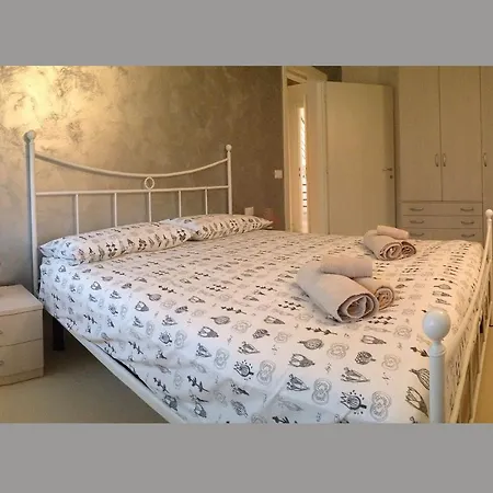 Sette Stelle Lido Lejlighedshotel